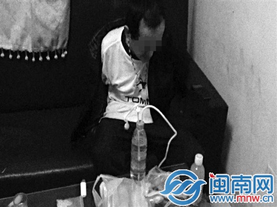 周某被捕