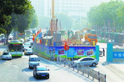 地铁1号线嘉禾路莲花路口施工现场