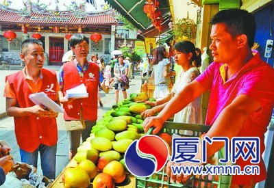 规范管理的同时加强宣传引导