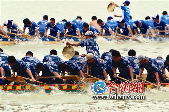 时隔15年九龙江再现龙舟竞渡