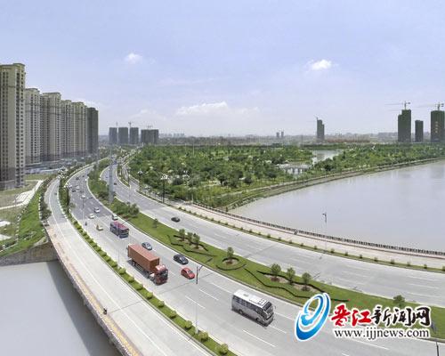 全长约22公里的世纪大道。
