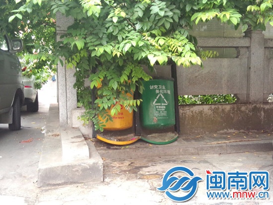 垃圾桶被“隐身”