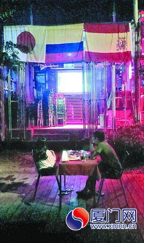 世界杯开战，酒吧很冷清