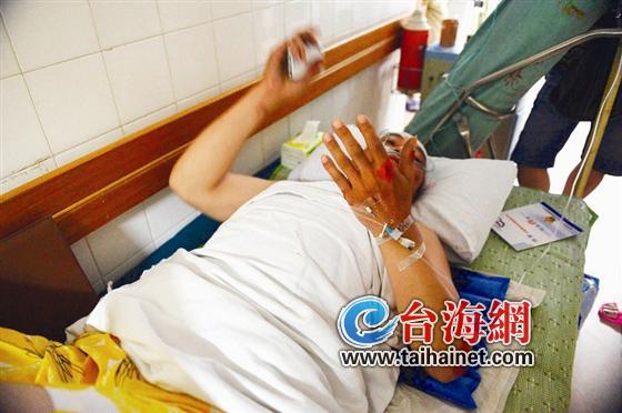 没系安全带6米高处坠下