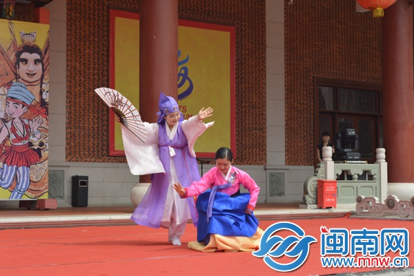 韩国光州艺术团