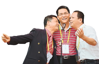 2014年6月15日，3位来自台湾的“同名村”乡亲在福建 