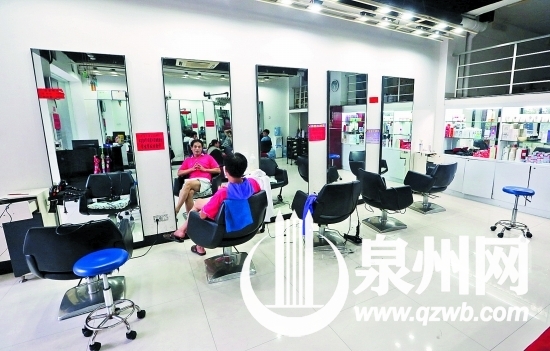 理发店生意受影响