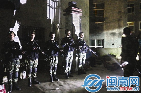 吸毒男挟持妻女2