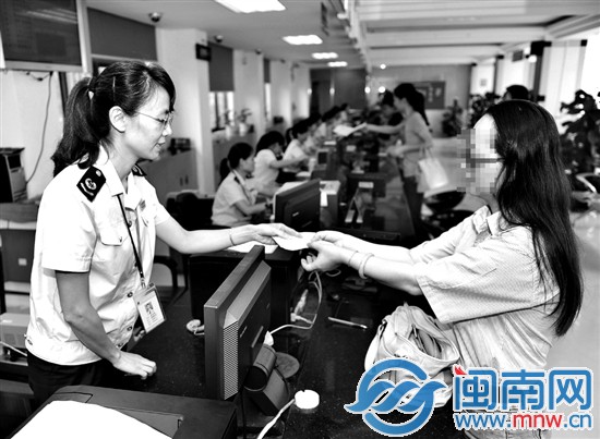 中奖的厦门某公司代表现身领奖