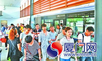 BRT首班车抵达厦门北站