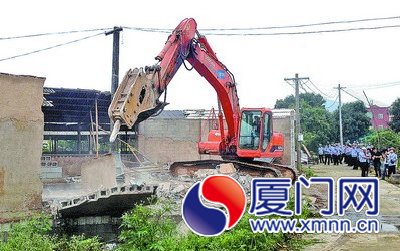 同安“两违”拆除现场
