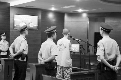 男子为报复警察练胆杀害路人并碎尸获死刑