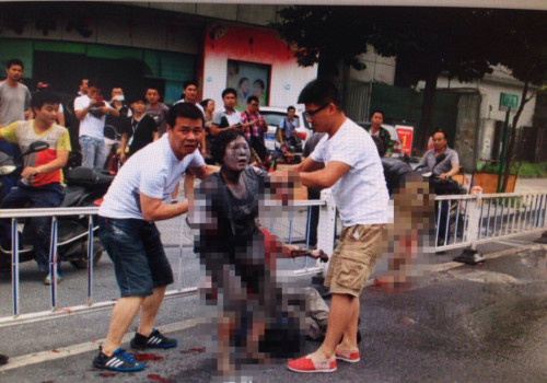 杭州公交燃烧事件系人为放火1