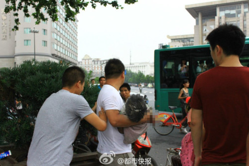 杭州公交燃烧事件系人为放火3