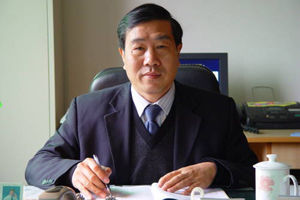 县长患严重抑郁症 妻子怕成全县笑话反对其住院