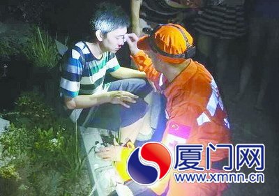 救治伤员