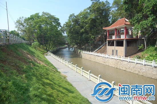 拟建引水泵站 活水冲洗三湘江
