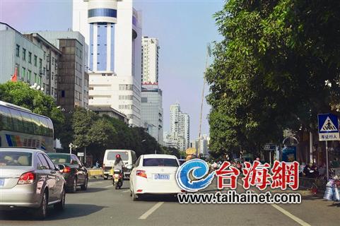 部门：建议工人不要上树采摘
