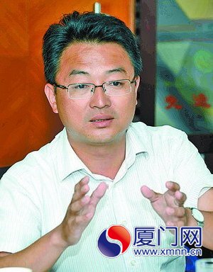 邱兴亮