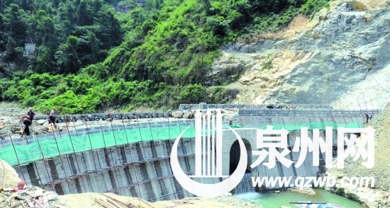 八峰水库进入大坝主体工程砌筑施工阶段