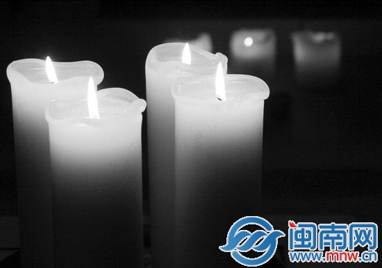 事故客车共搭载乘客55人：泉州15人 厦门25人