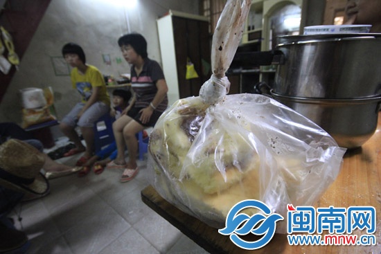 帅气3号学子的学费有人捐了3